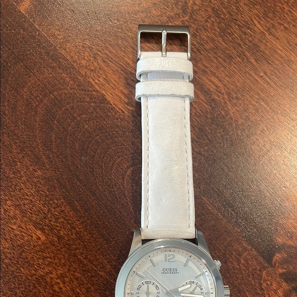 💯GUESS women’s Watch - Picture 8 of 8